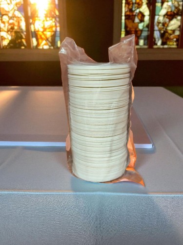 Hostie liturgiczne delikatne 70 mm, grubość 1,1 mm, opakowanie 100 sztuk, najwyższa jakość, nie kruszą się.jpg