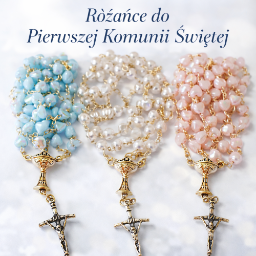Różańce do Pierwszej Komunii Świętej – perłowy i pastelowy różaniec z serduszkami, prezent komunijny dla dziewczynki, elegancki różaniec z krzyżykiem.png