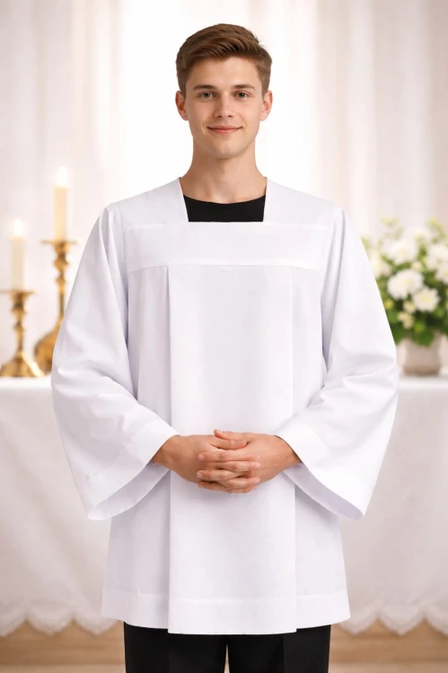 komża ministrancka biała dla ministranta strój liturgiczny.jpg