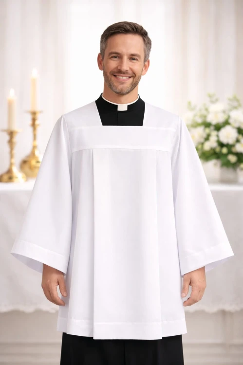 komża ministrancka biała materiał i wykończenie liturgiczne.jpg