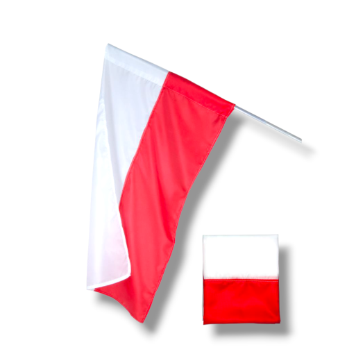 Widoczna jest biało-czerwona flaga Polski bez dodatkowych symboli. Kolory są wyraźne i kontrastowe. Flaga nadaje się do dekoracji domu podczas świąt narodowych oraz uroczystości religijnych.
