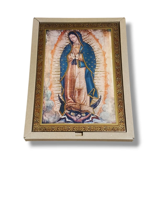 Obraz Matka Boża z Guadalupe 60x40 cm w złotej ramie widok frontalny dekoracja religijna premium